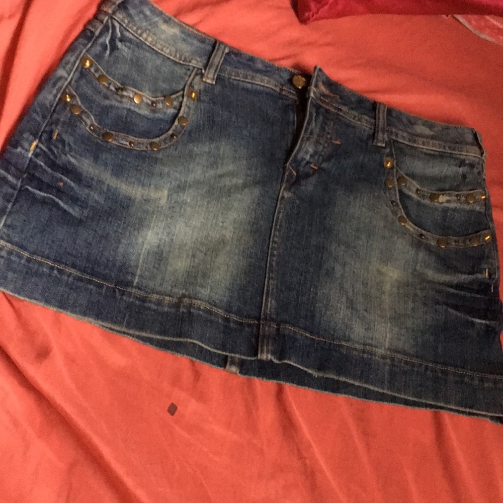 Denim skirt